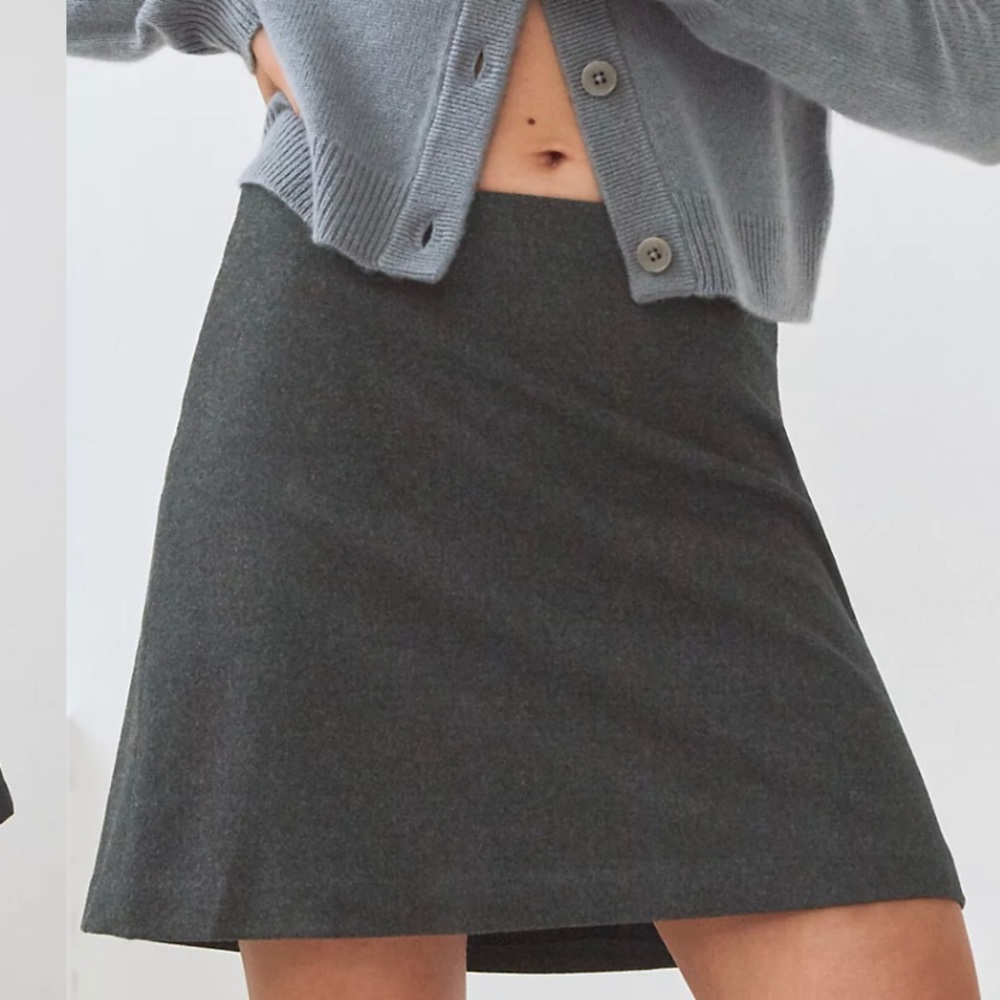 WILFRED classic mini skirt